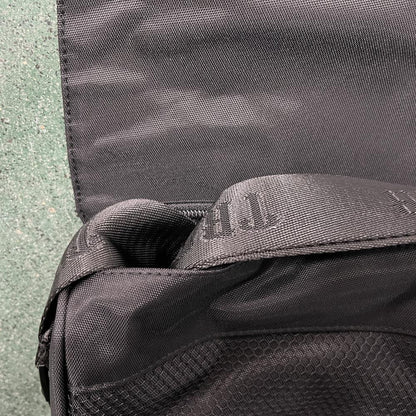 1.0 bag - all black