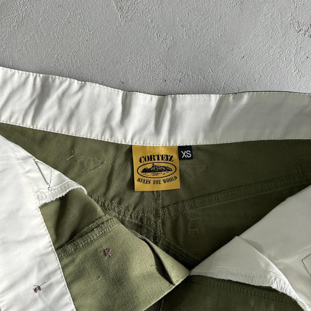 Slant pocket military green Bottoms