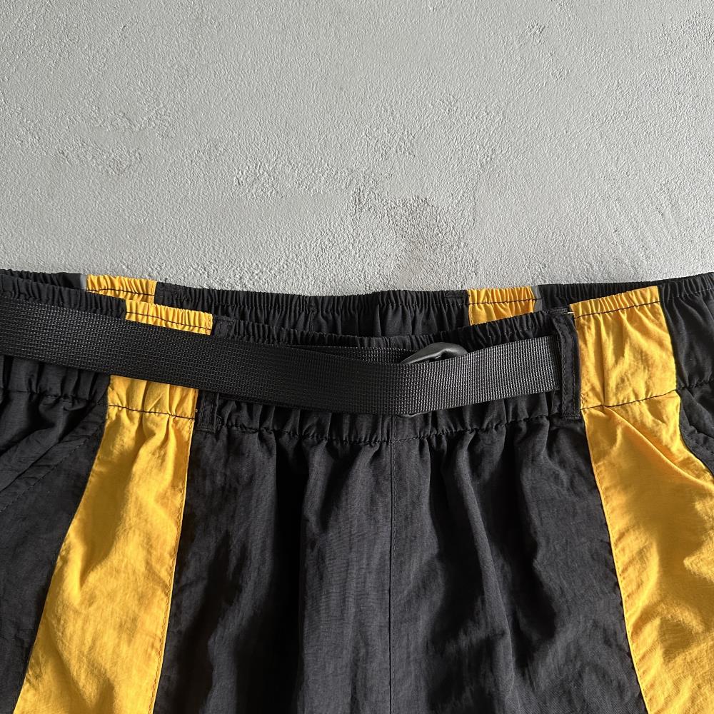 Alcatraz Sun & Rain Shorts-Black & Yellow