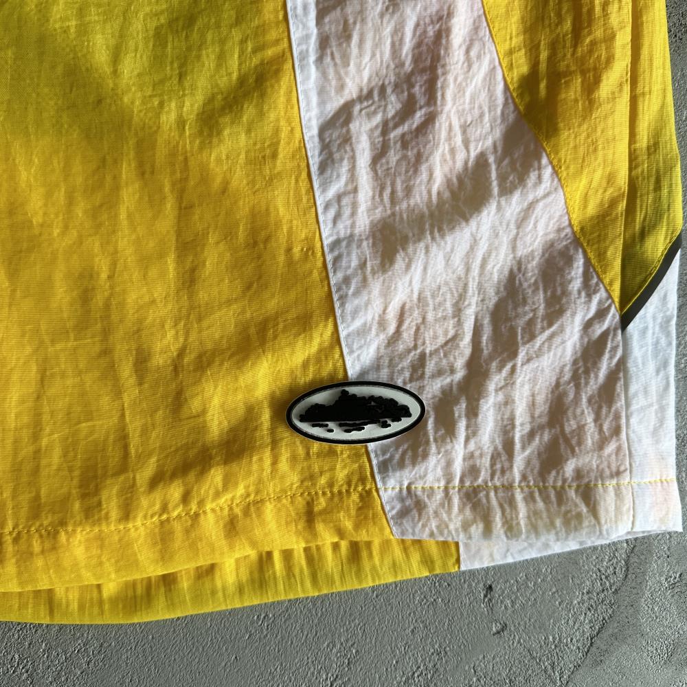 Alcatraz Sun & Rain Shorts-White & Yellow