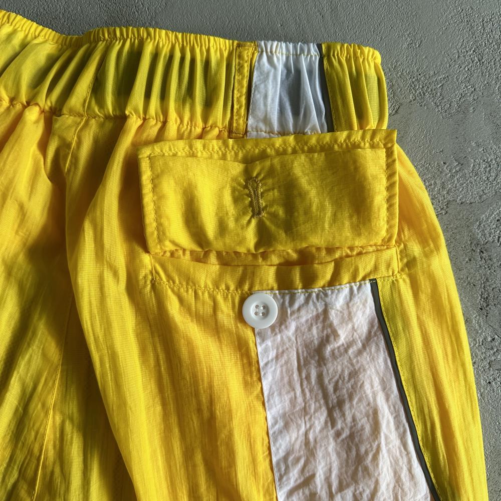 Alcatraz Sun & Rain Shorts-White & Yellow