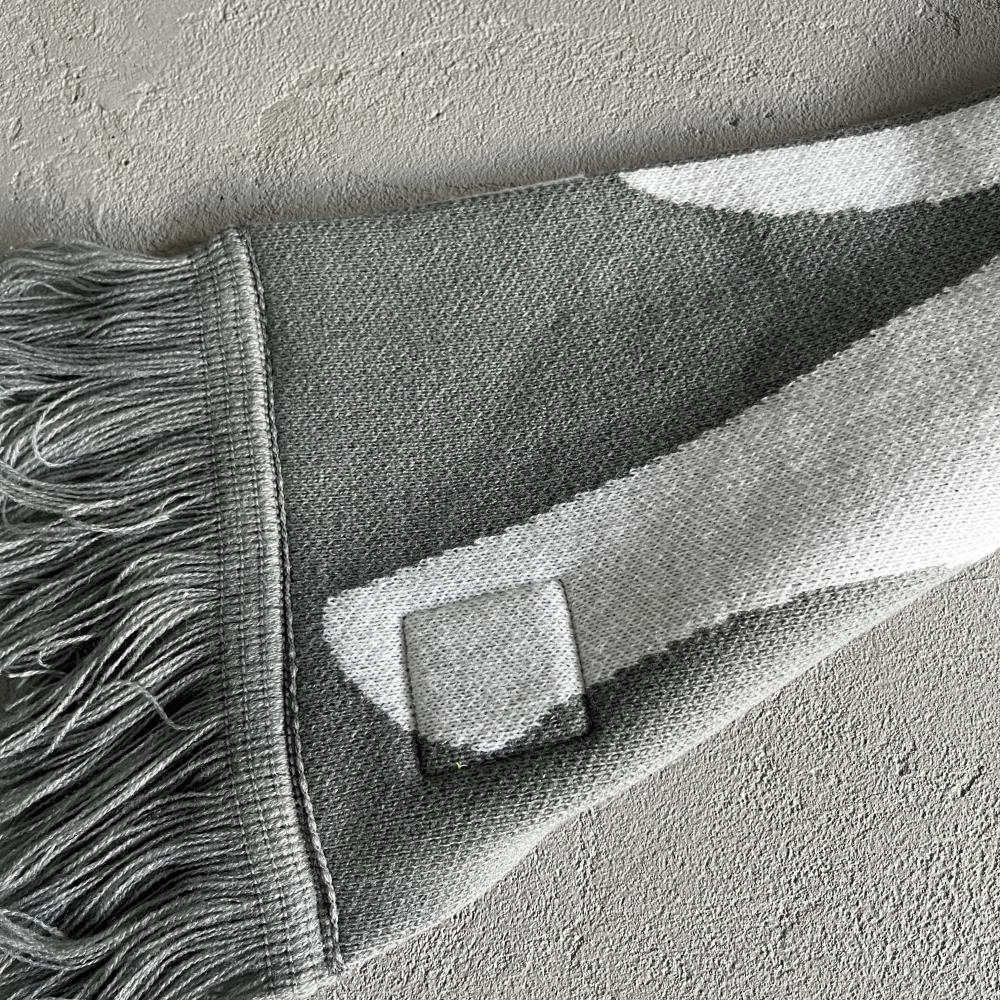 Grey and White Scarf-wraps