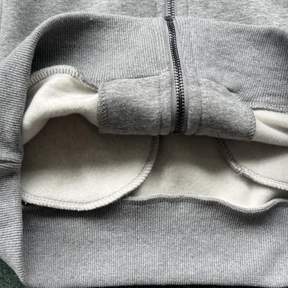 Widcard Zip-Grey/Monochrome