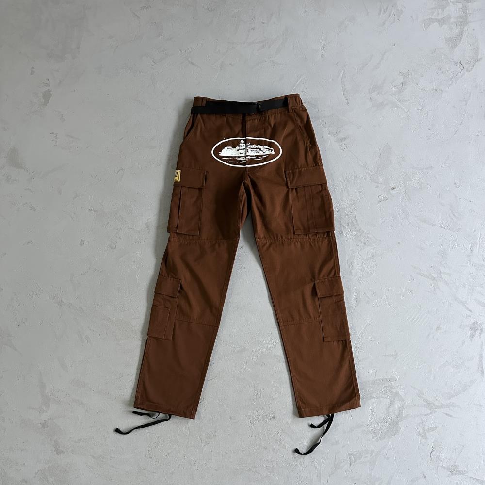 brown white with logo cargo