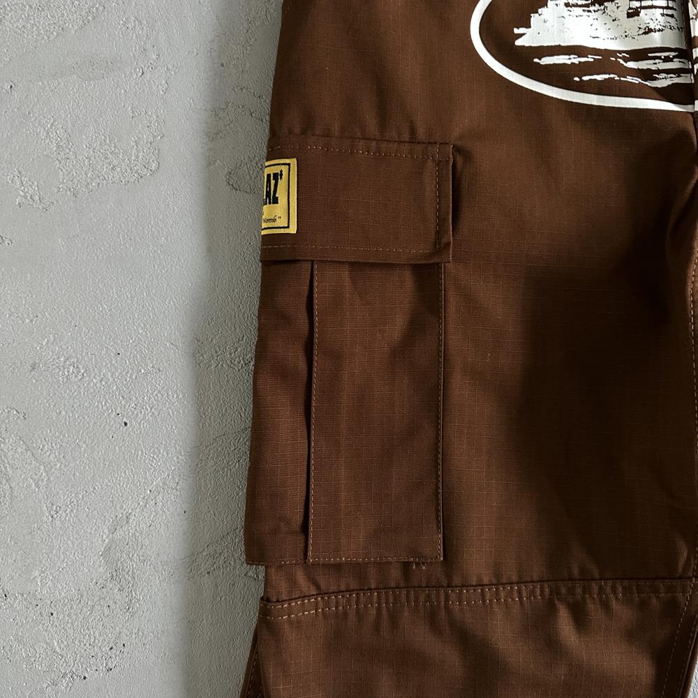 brown white with logo cargo