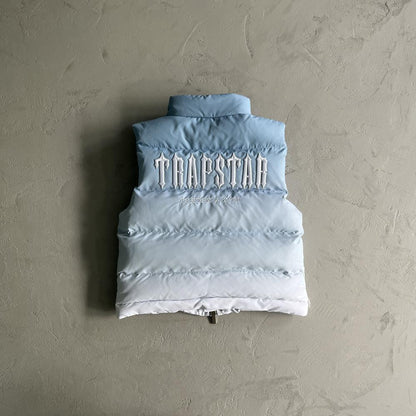 decoded gilet-light blue gradient