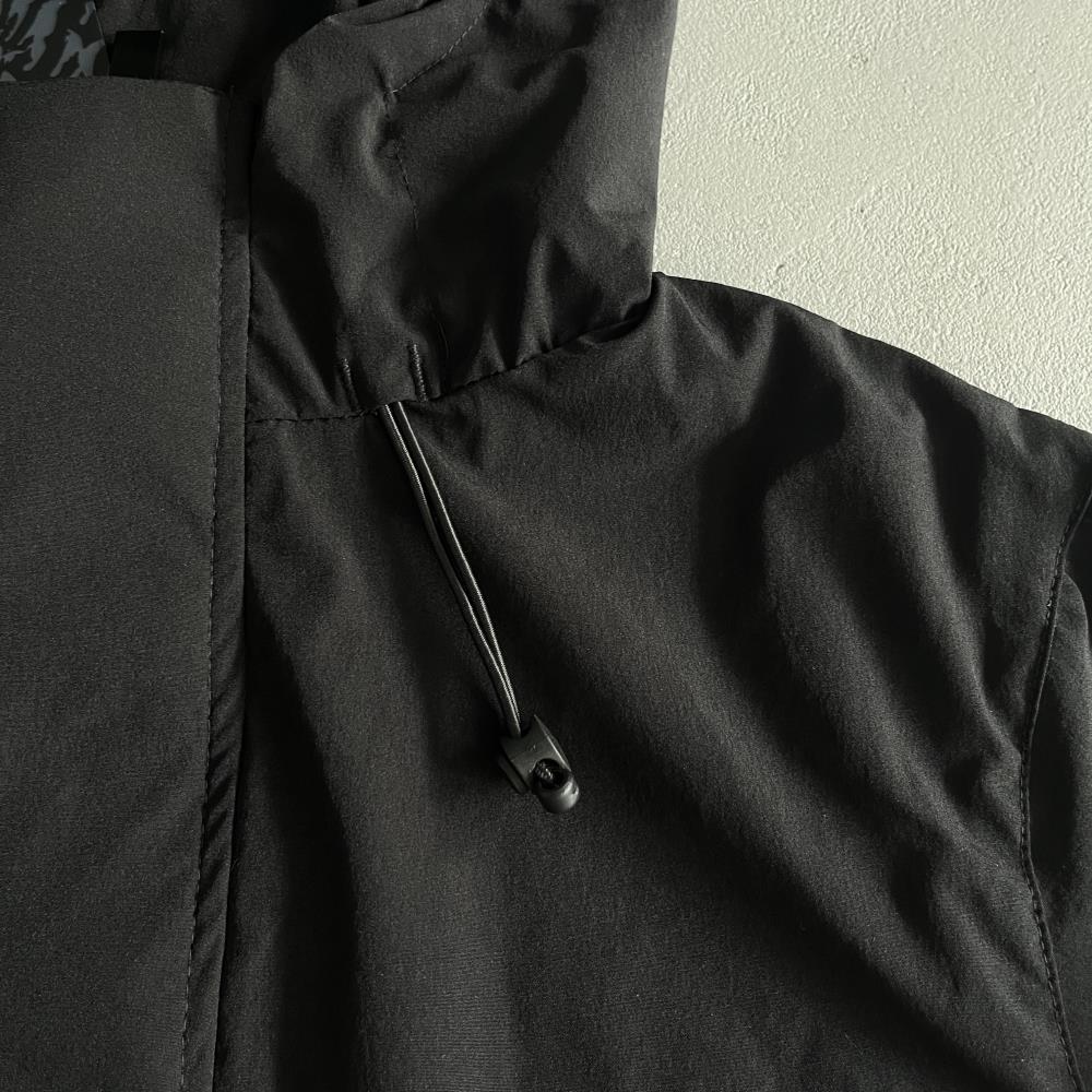 Decoded windbreaker