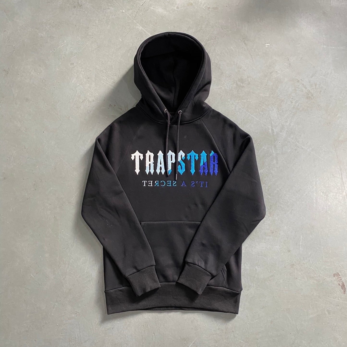 Trapstar tracksuits Chenille set - ice flavours 2.0 edition