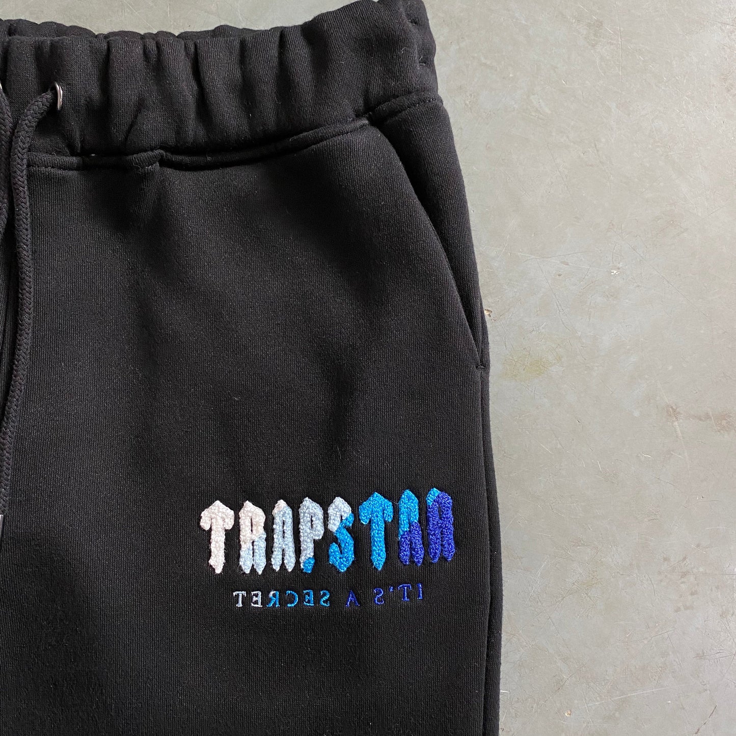 Trapstar tracksuits Chenille set - ice flavours 2.0 edition