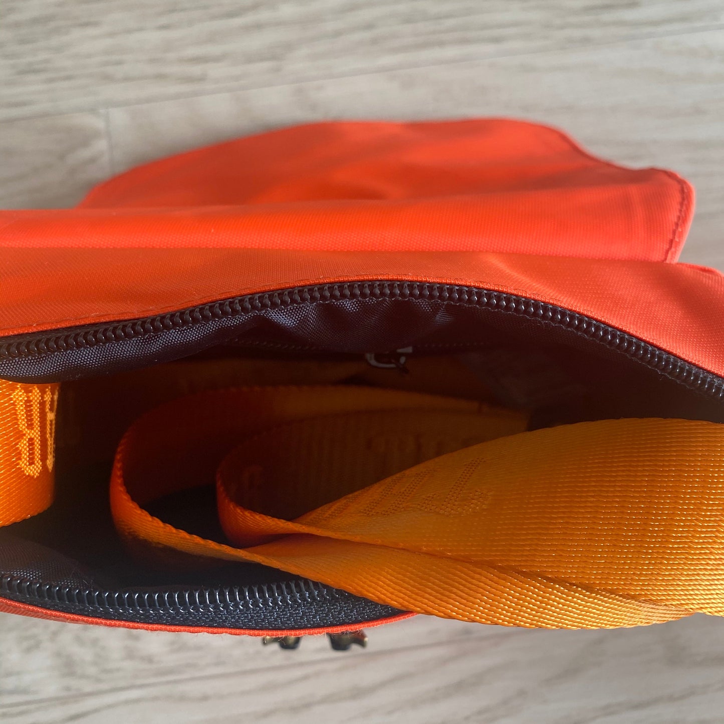 Messenger Bag 1.0-Orange