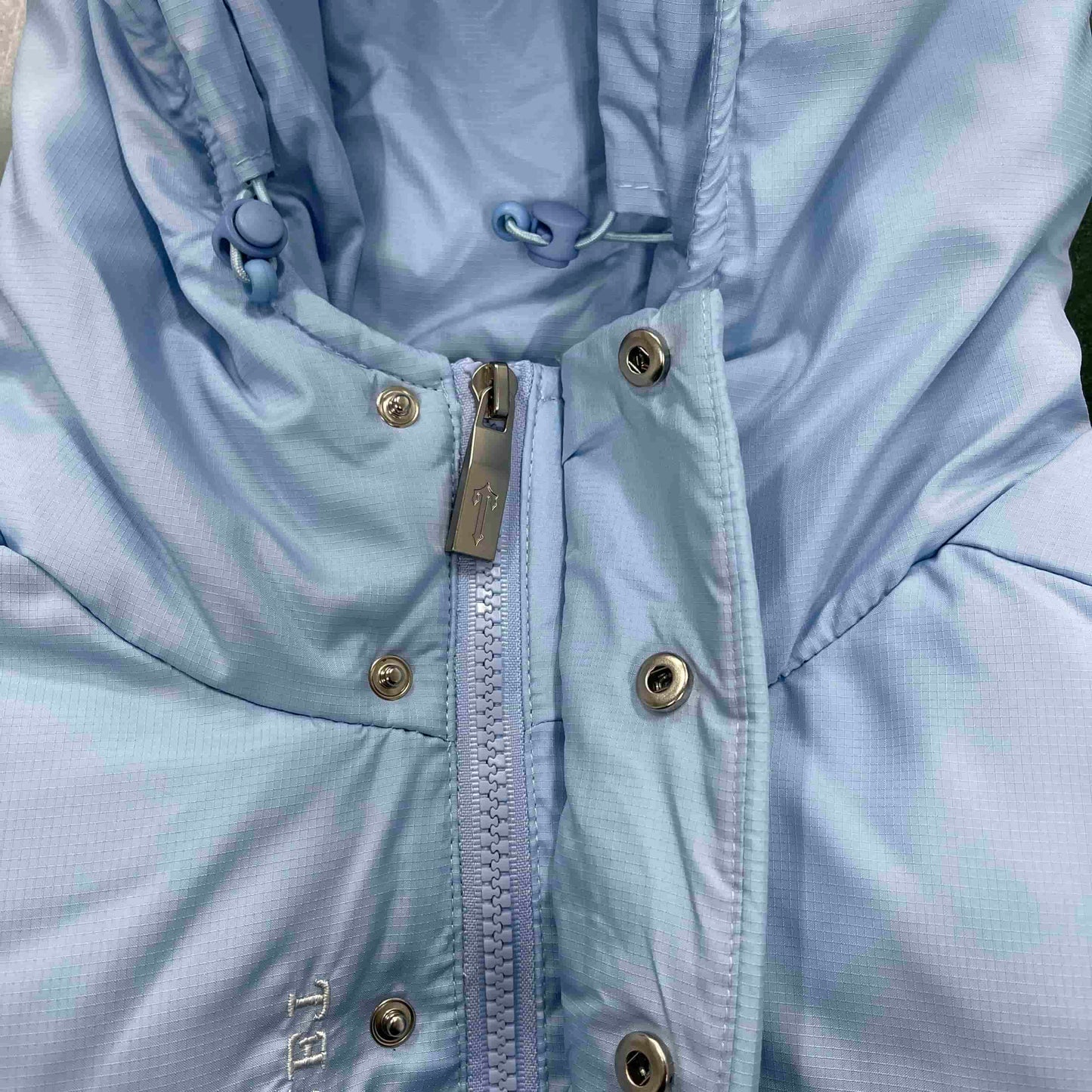 WOMEN'S DECODED HOODED PUFFER 2.0 JACKET -ICE BLUE